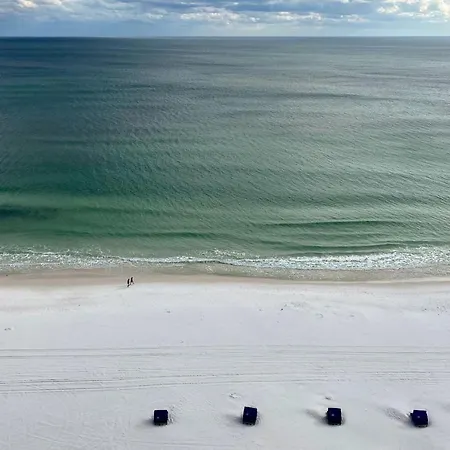 Beach Pointe